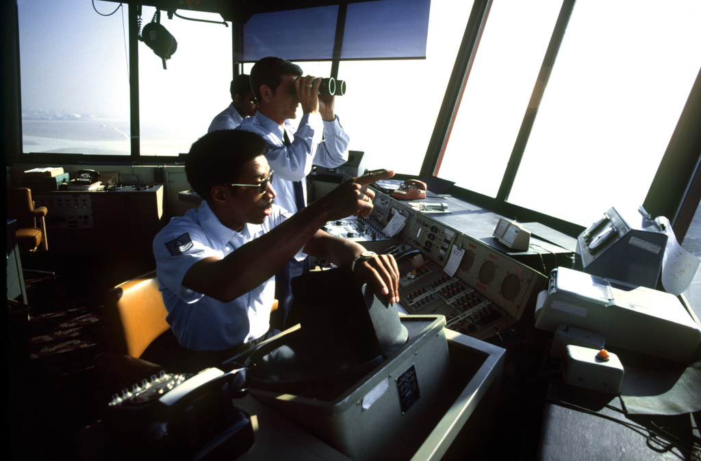 aviation heroes: air traffic controllers